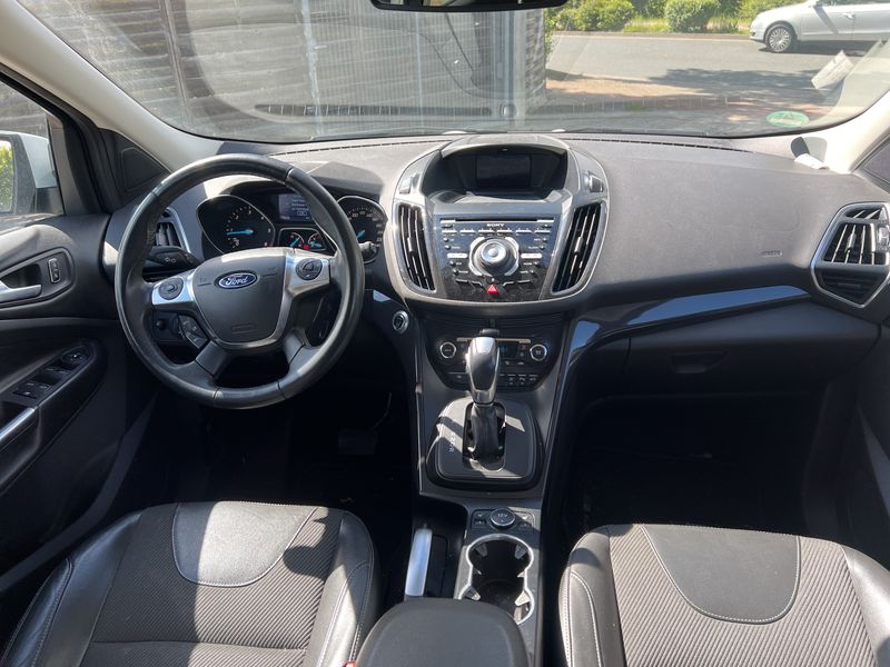 Ford Kuga 2.0 TDCi Titanium 2014 – снимка 11