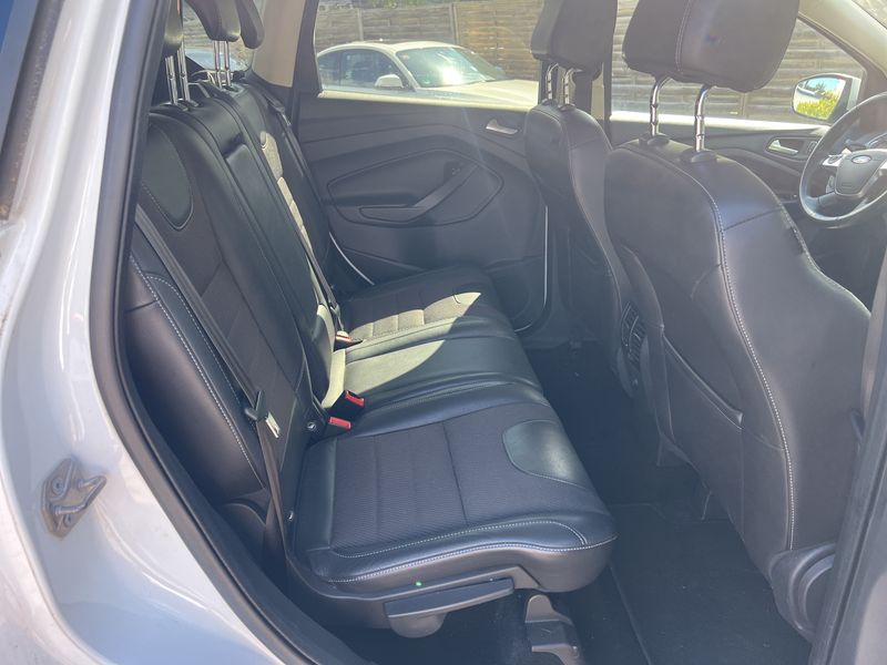 Ford Kuga 2.0 TDCi Titanium 2014 – снимка 14