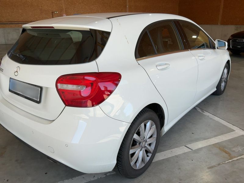 Mercedes-Benz A-Klasse A 200 BlueEfficiency Urban 2013 – снимка 8