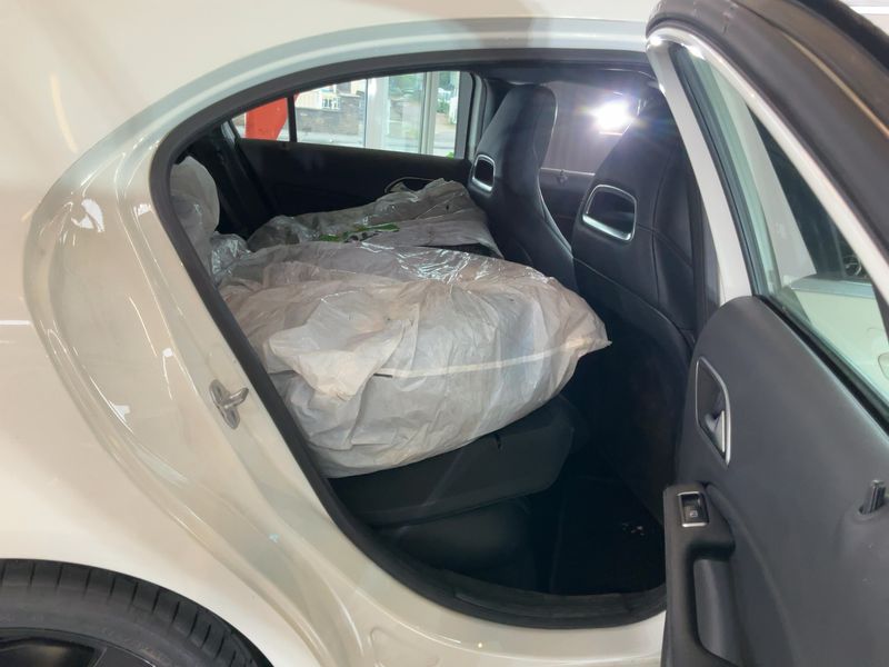 Mercedes-Benz A-Klasse A 200 CDI 4Matic Urban 2016 – снимка 20
