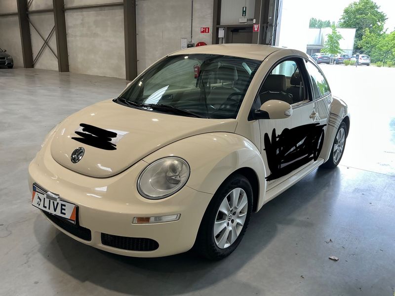 Volkswagen New Beetle 1.6 2009 – снимка 1