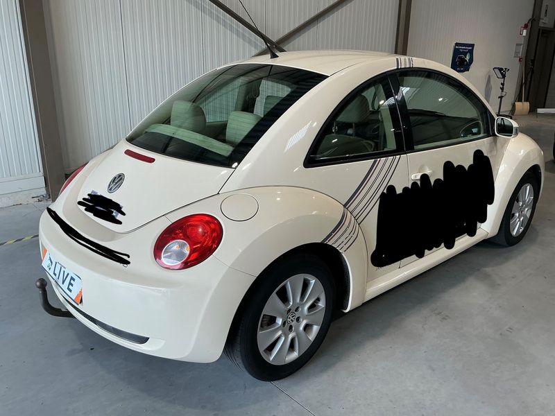 Volkswagen New Beetle 1.6 2009 – снимка 2
