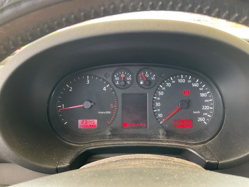 Audi A3 1.9 TDI Attraction 2002 – снимка 4