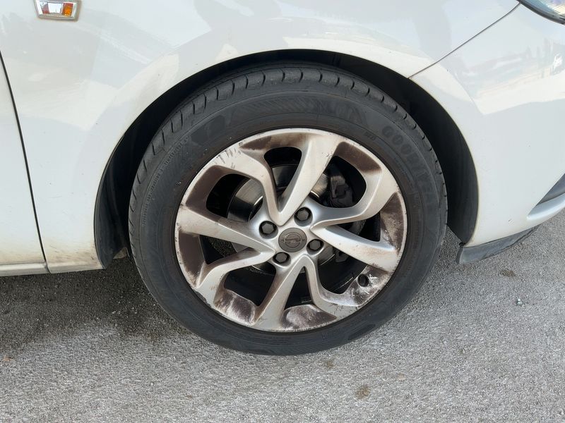Opel Corsa 1.4 LPG Selective 2016 – снимка 11