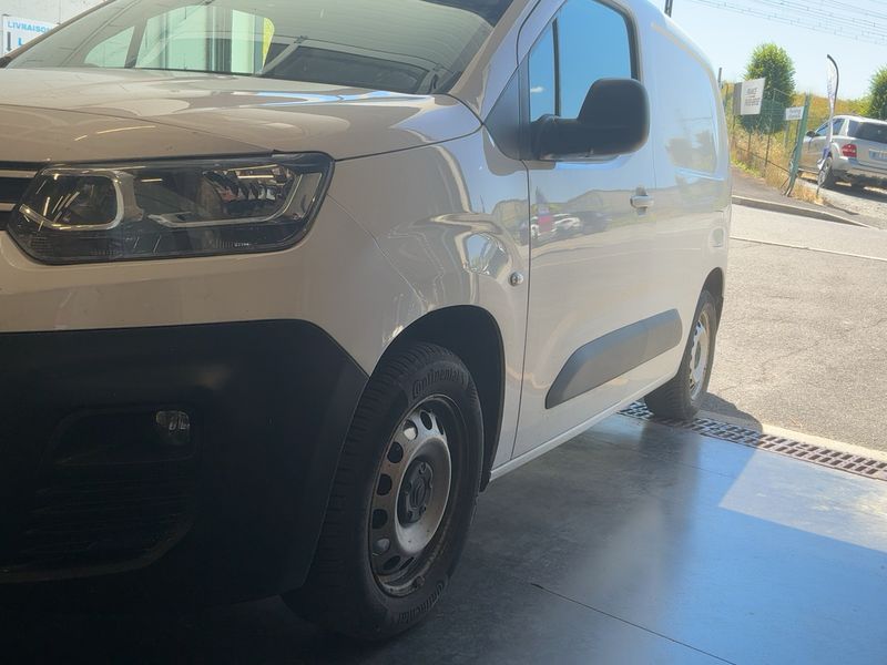 Citroen Berlingo 1.5 Blue-HDi Driver M 2019 – снимка 2