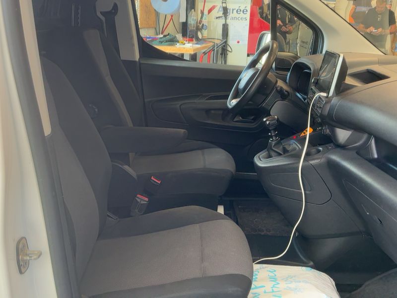 Citroen Berlingo 1.5 Blue-HDi Driver M 2019 – снимка 16