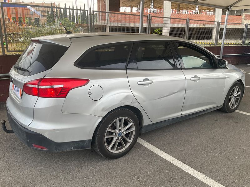 Ford Focus 1.5 TDCi Business 2015 – снимка 2