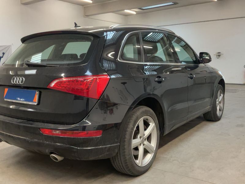 Audi Q5 3.0 V6 TDI quattro 2009 – снимка 8