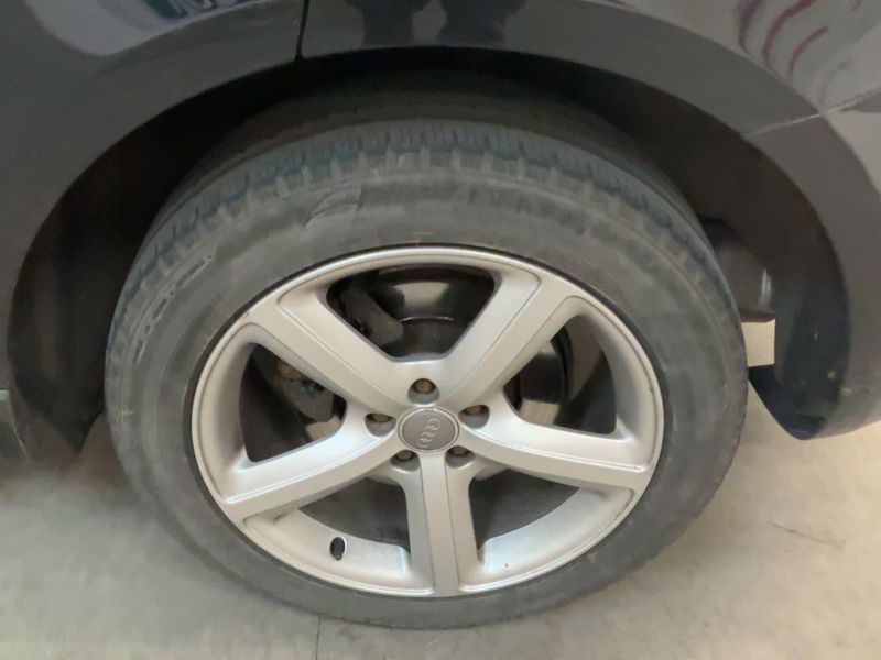 Audi Q5 3.0 V6 TDI quattro 2009 – снимка 5