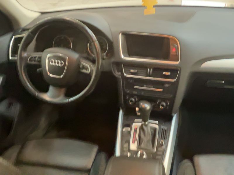 Audi Q5 3.0 V6 TDI quattro 2009 – снимка 17