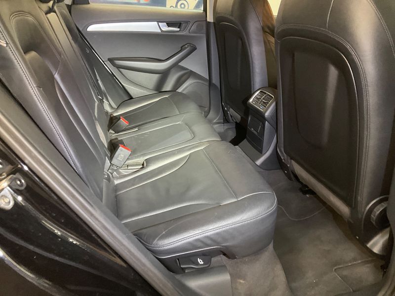 Audi Q5 3.0 V6 TDI quattro 2009 – снимка 34