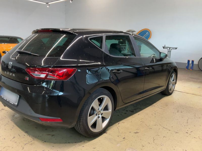 Seat Leon 2.0 TDI FR 2015 – снимка 8