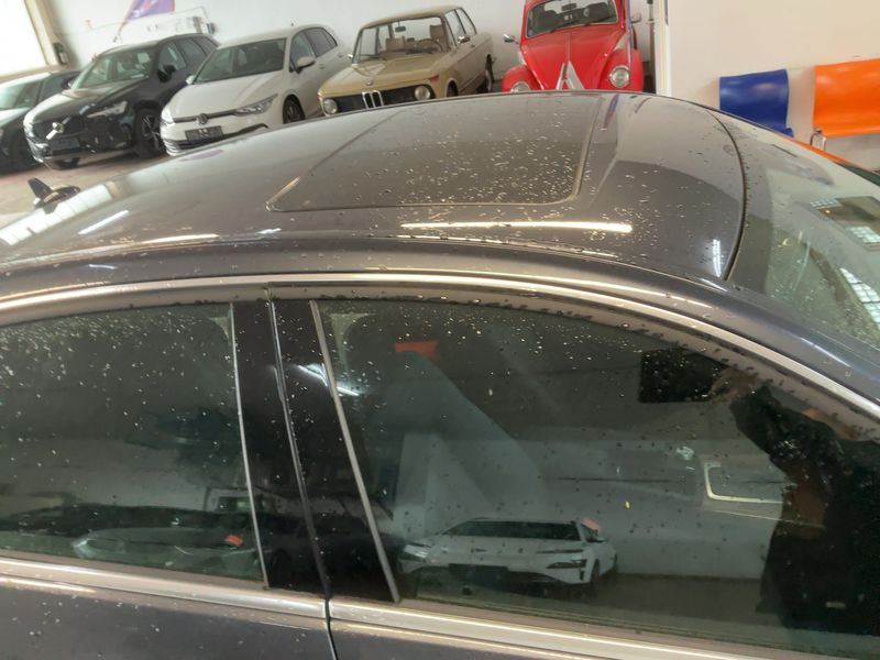 Mercedes-Benz E-Klasse E 200 CGI BlueEfficiency Elegance 2011 – снимка 13