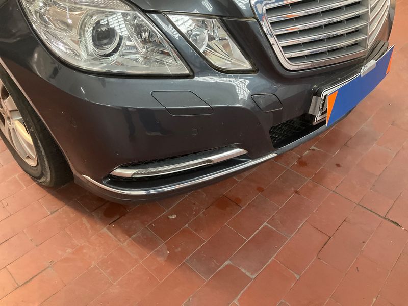 Mercedes-Benz E-Klasse E 200 CGI BlueEfficiency Elegance 2011 – снимка 44