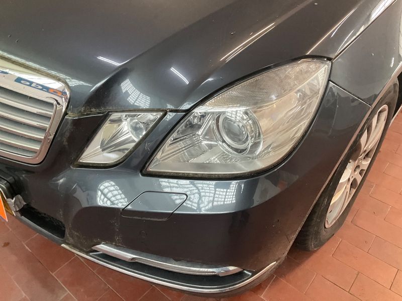 Mercedes-Benz E-Klasse E 200 CGI BlueEfficiency Elegance 2011 – снимка 47
