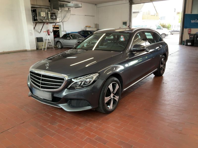 Mercedes-Benz C-Klasse C 220 d T BlueTEC Exclusive 2015 – снимка 1