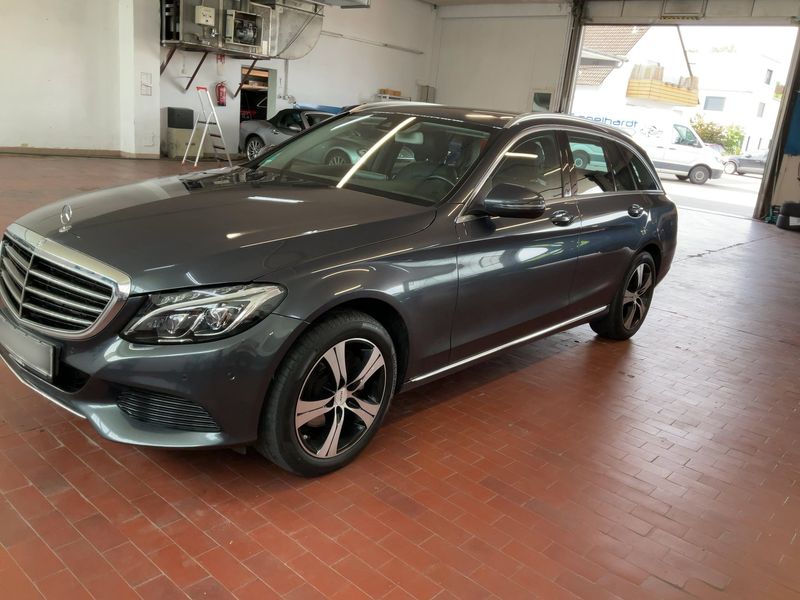 Mercedes-Benz C-Klasse C 220 d T BlueTEC Exclusive 2015 – снимка 2