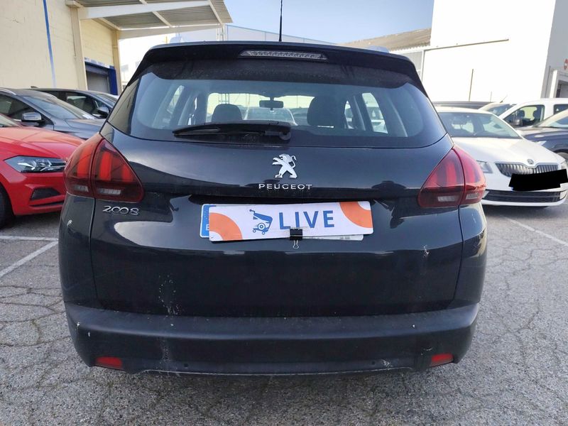 Peugeot 2008 1.5 Blue-HDi Allure 2019 – снимка 4