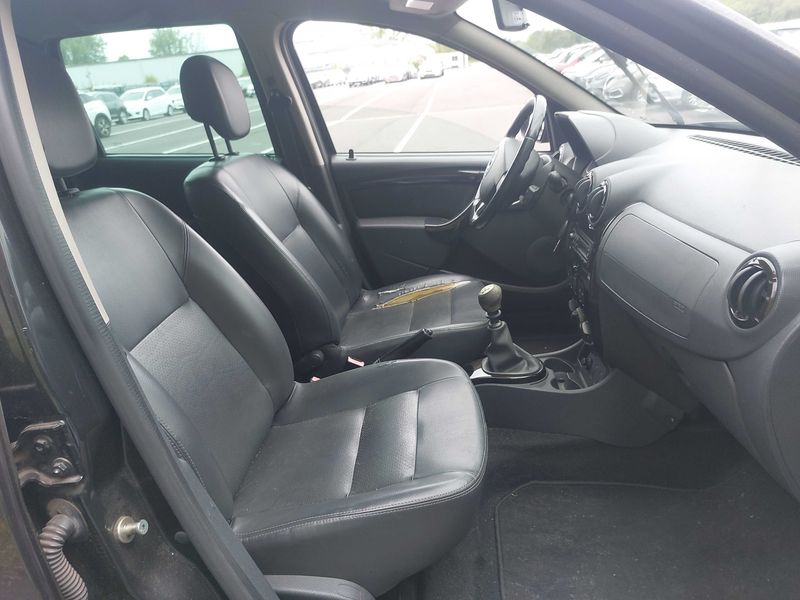 Dacia Duster 1.5 dCi Prestige 4x2 2011 – снимка 10