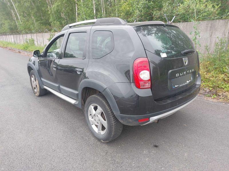Dacia Duster 1.5 dCi Prestige 4x2 2011 – снимка 3