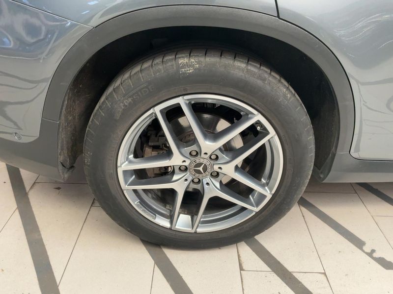 Mercedes-Benz GLC-Klasse GLC 250 4Matic AMG Line 2016 – снимка 9