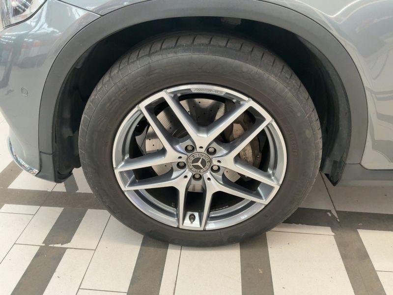 Mercedes-Benz GLC-Klasse GLC 250 4Matic AMG Line 2016 – снимка 3