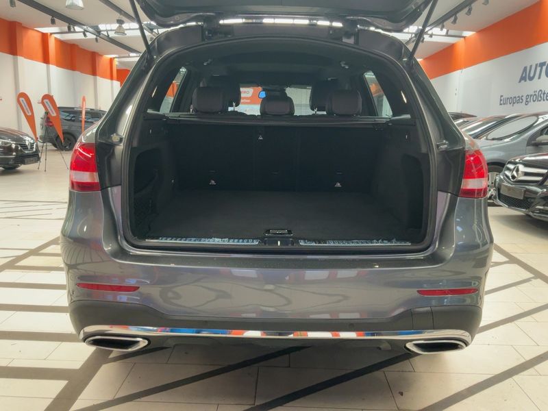 Mercedes-Benz GLC-Klasse GLC 250 4Matic AMG Line 2016 – снимка 15