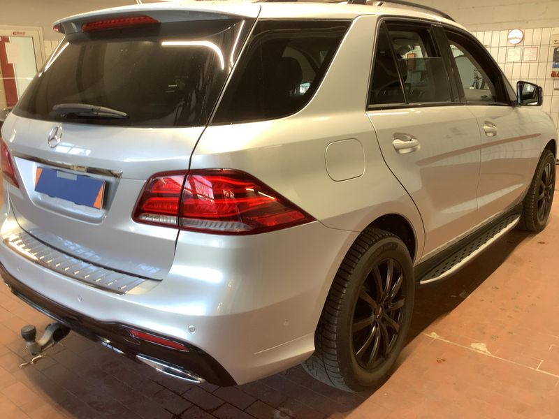 Mercedes-Benz GLE-Klasse GLE 350 d 4Matic AMG Line 2017 – снимка 8