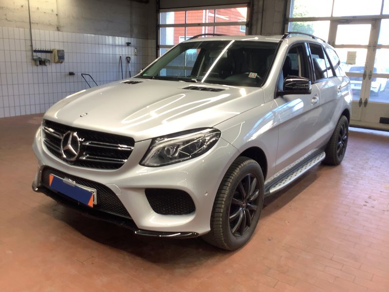 Mercedes-Benz GLE-Klasse GLE 350 d 4Matic AMG Line 2017 – снимка 1