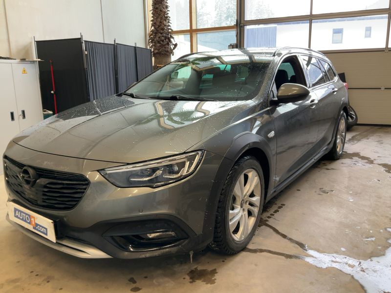 Opel Insignia Country Tourer 2.0 CDTI Basis 4x4 2019 – снимка 1