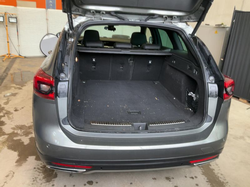 Opel Insignia Country Tourer 2.0 CDTI Basis 4x4 2019 – снимка 15