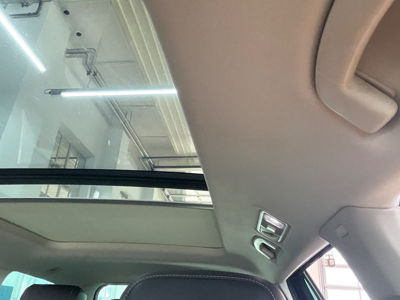 Volkswagen Passat 2.0 TDI Highline BlueMotion Tech 2015 – снимка 32