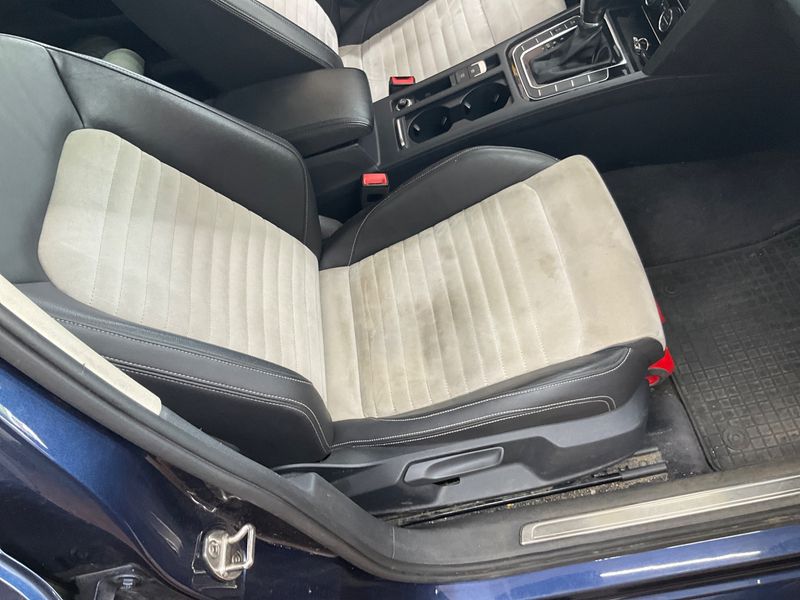 Volkswagen Passat 2.0 TDI Highline BlueMotion Tech 2015 – снимка 28