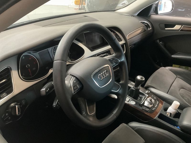 Audi A4 2.0 TDI clean diesel Ambition Luxe 2015 – снимка 26