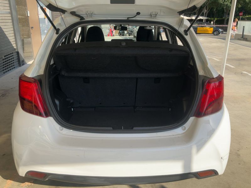 Toyota Yaris 1.0 VVT-i Cool 2016 – снимка 15