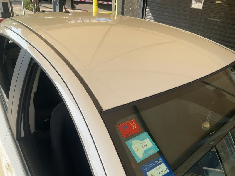 Toyota Yaris 1.0 VVT-i Cool 2016 – снимка 13