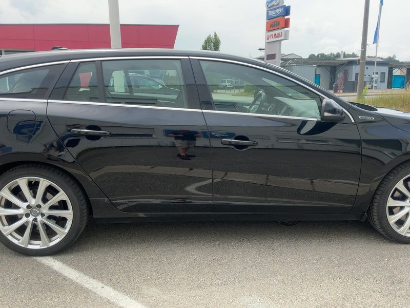 Volvo V60 2.4 T6 Plug-in Hybrid Momentum AWD 2017 – снимка 10