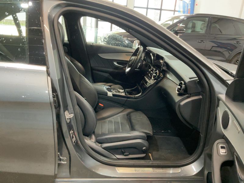 Mercedes-Benz C-Klasse C 180 AMG Line 2020 – снимка 17