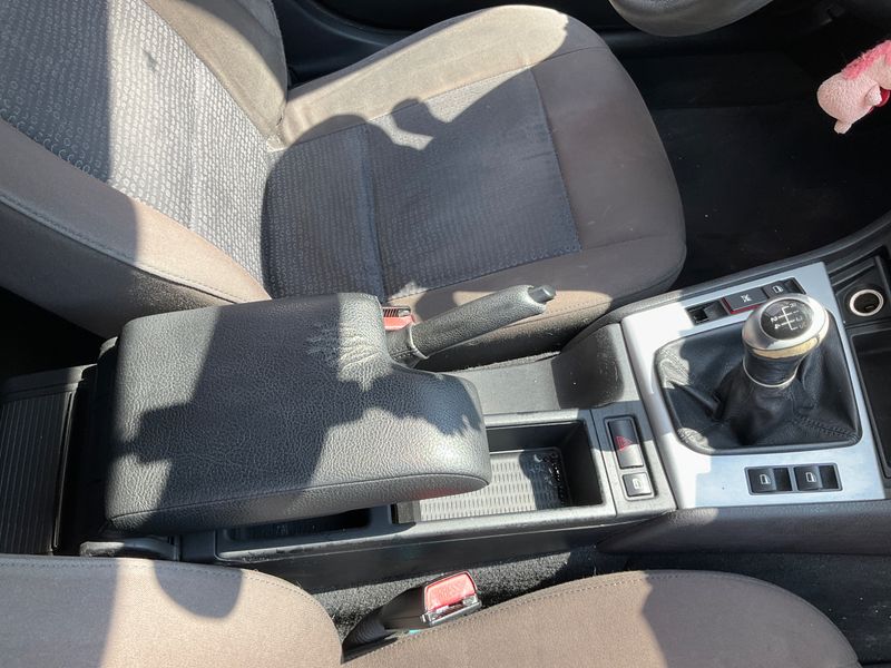 BMW 3er 318i 2004 – снимка 29
