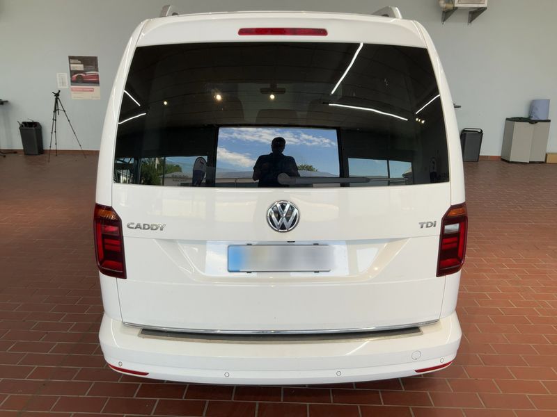 Volkswagen Caddy 2.0 TDI Highline BlueMotion Tech 2018 – снимка на щета 7