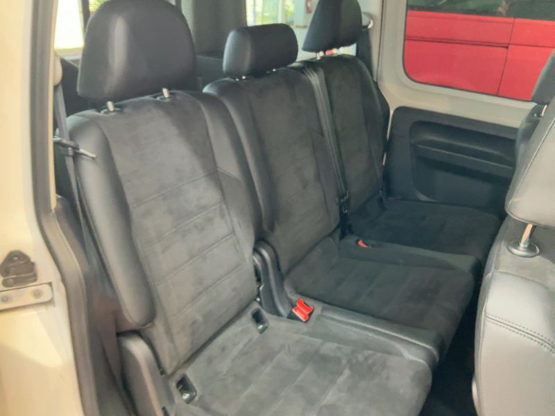 Volkswagen Caddy 2.0 TDI Highline BlueMotion Tech 2018 – снимка 19