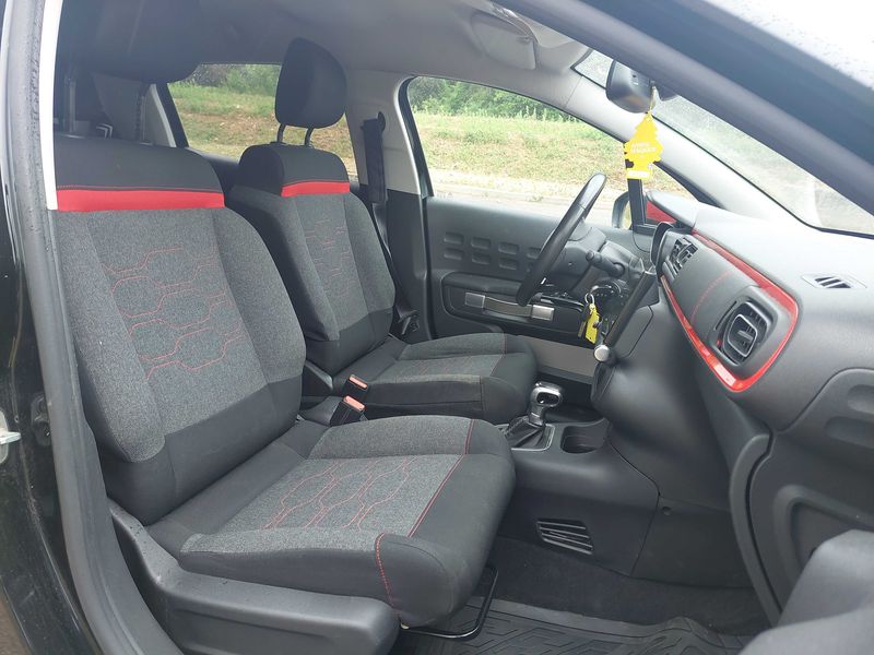 Citroen C3 1.2 PureTech Shine 2018 – снимка 10
