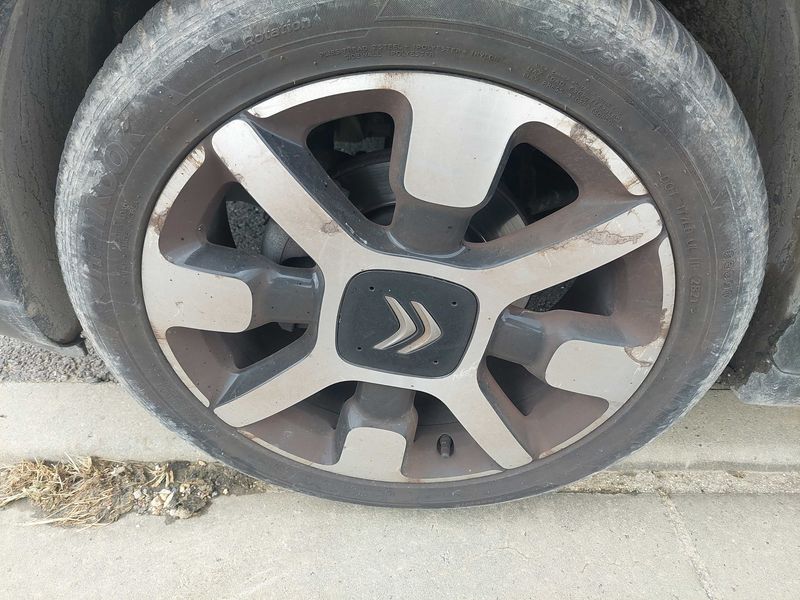 Citroen C3 1.2 PureTech Shine 2018 – снимка 40