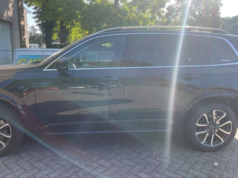 Volvo XC90 2.0 D5 Momentum AWD 2018 – снимка 4
