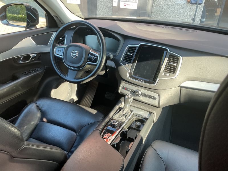 Volvo XC90 2.0 D5 Momentum AWD 2018 – снимка 17
