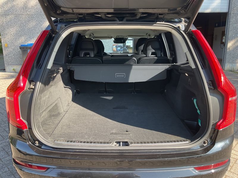 Volvo XC90 2.0 D5 Momentum AWD 2018 – снимка 15