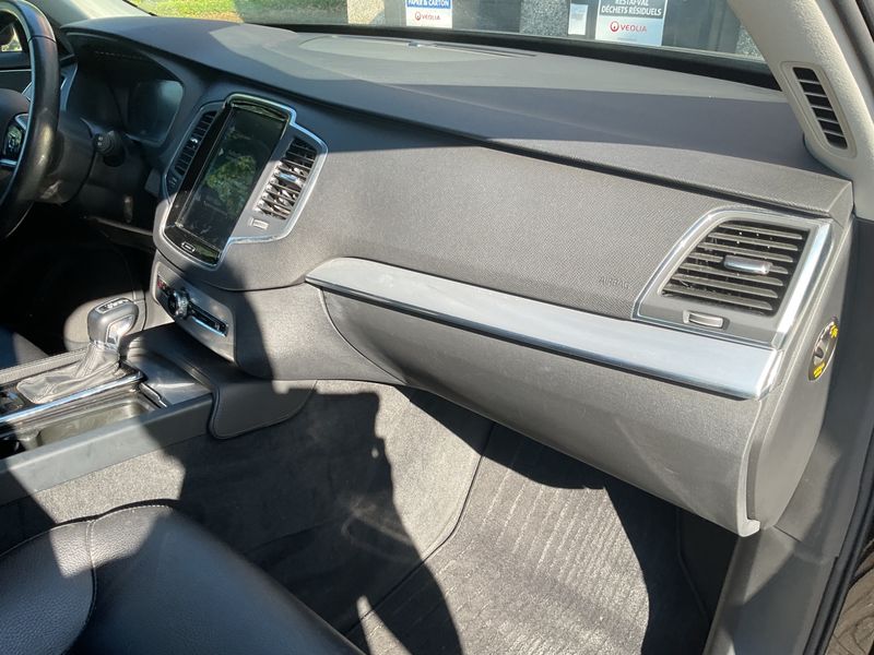 Volvo XC90 2.0 D5 Momentum AWD 2018 – снимка 33