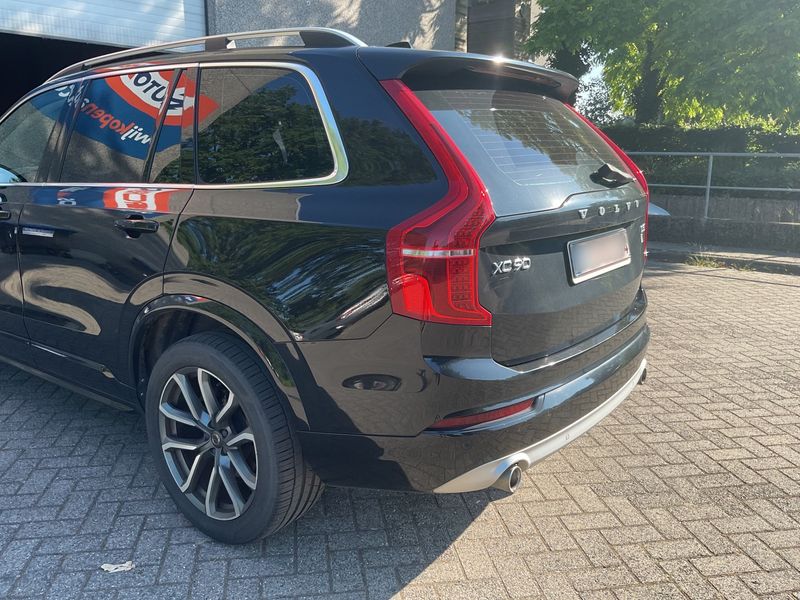 Volvo XC90 2.0 D5 Momentum AWD 2018 – снимка 6