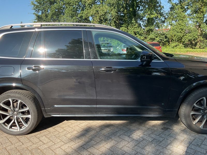 Volvo XC90 2.0 D5 Momentum AWD 2018 – снимка 10
