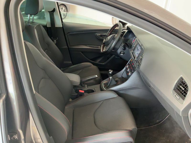 Seat Leon 1.4 TSI ACT FR 2016 – снимка 16